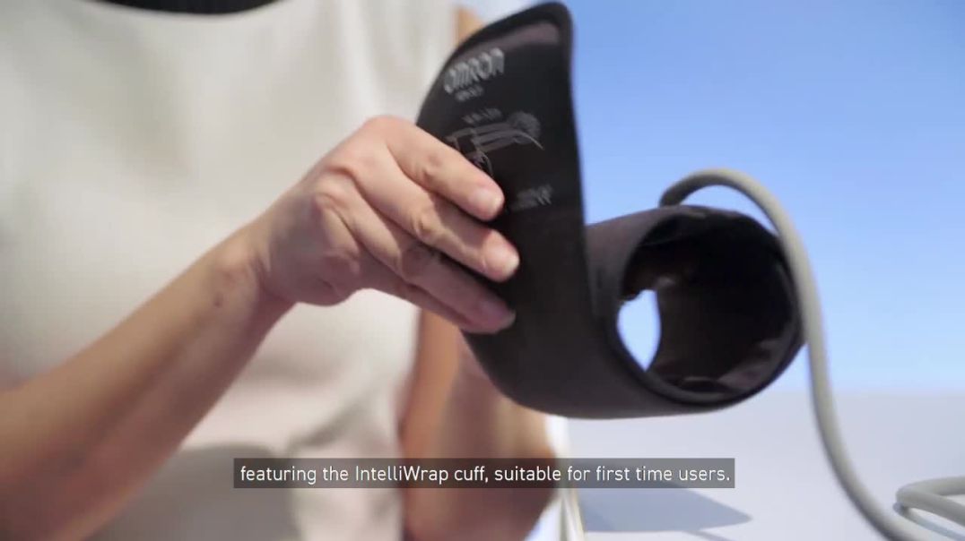 Omron HEM-7156 with IntelliWrap™ 360° accuracy