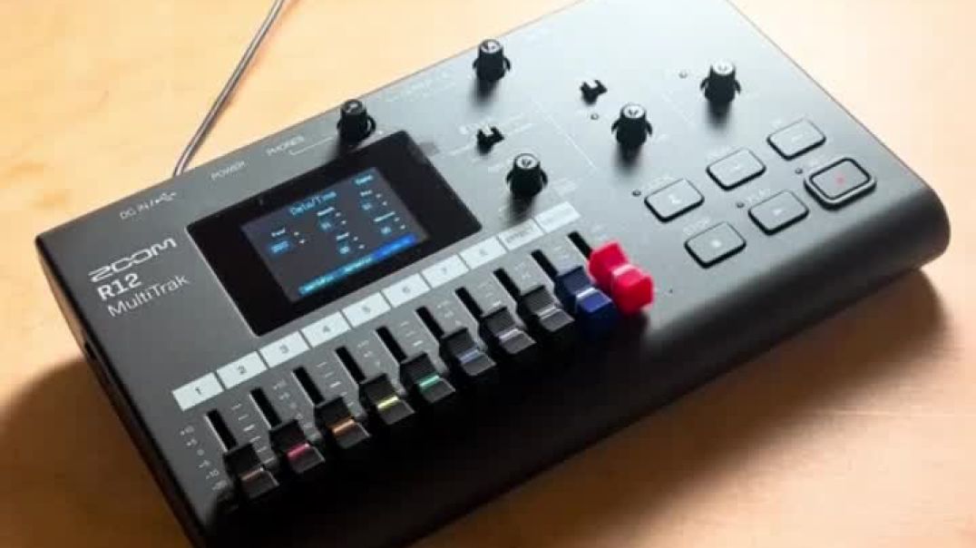 ⁣Portable and high quality!